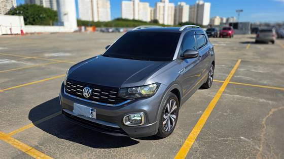 VOLKSWAGEN T-CROSS 1.4 250 TSI TOTAL FLEX HIGHLINE AUTOMÁTICO VOLKSWAGEN T-CROSS 1.4 250 TSI TOTAL FLEX HIGHLINE AUTOMÁTICO